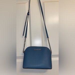 Michael kors crossbody
